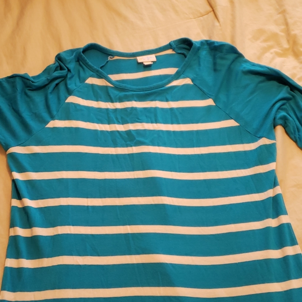 Lularoe top